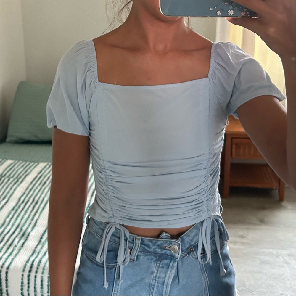 SHEIN Baby Blue Puff Sleeve Rouched Crop Top